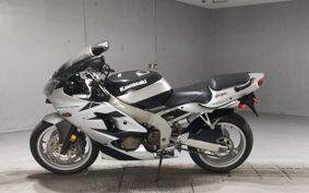KAWASAKI NINJA ZX-6R 2000 ZX4J14