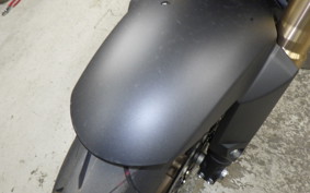 HONDA CB650R E-Clutch 2025 RH17