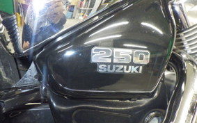 SUZUKI INTRUDER 250 LC 2004 VJ51A