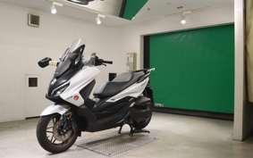 HONDA FORZA 250 MF17