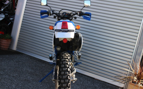 SUZUKI DR250 S SJ44A