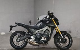 YAMAHA MT-09 RN34J