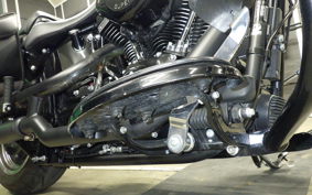 HARLEY FLSTFBS1800 2015