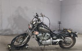 YAMAHA VIRAGO 250 3DM