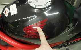 HONDA VTR 250 Gen. 2 2024 MC33