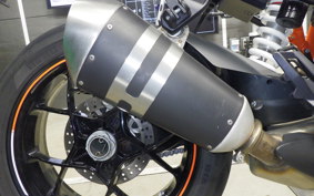 KTM 1290 SUPER DUKE R 2015