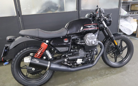MOTO GUZZI V7 STONE SE 2024 ZGUKZ
