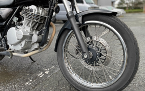 SUZUKI GLASS TRACKER BIG BOY NJ4DA