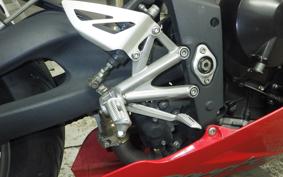 TRIUMPH DAYTONA 675 2009