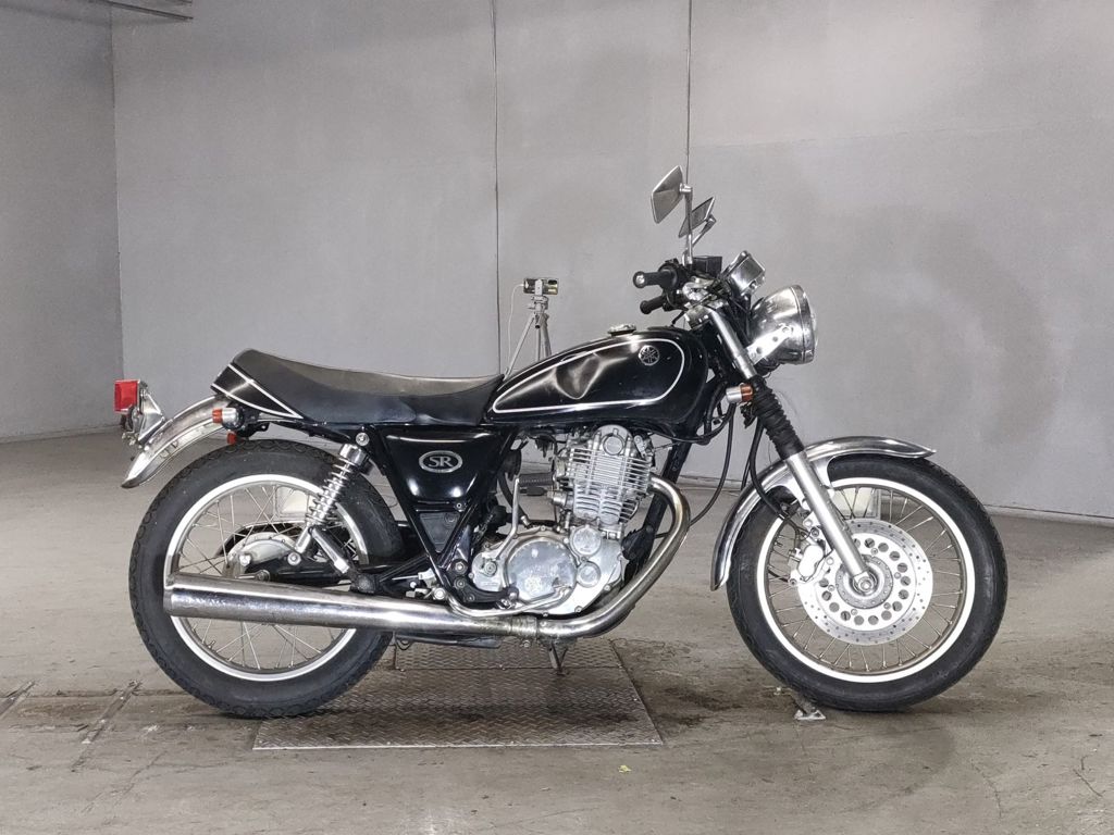 Фото Yamaha SR400 2002 с японского аукциона