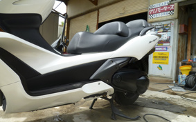 HONDA SILVERWING400GT 2011 NF03