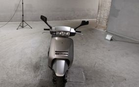 HONDA LEAD 90 HF05