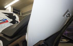 BMW S1000RR 2021
