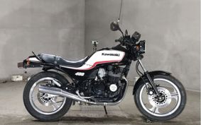 KAWASAKI GPZ400 ZX400C