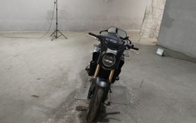 HONDA CB650R 2024 RH17
