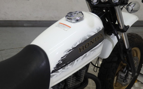 HONDA APE100 TYPE D HC13