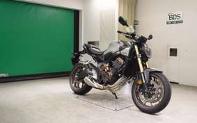 HONDA CB650R E-Clutch 2026 RH17