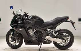 HONDA CBR650F 2016 RC83
