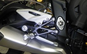TRIUMPH STREET TRIPLE RS 2023