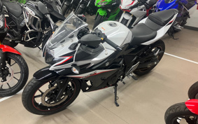 SUZUKI GSX250 R DN11A