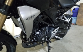 HONDA CB250R MC52