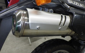 SUZUKI DR650 2012