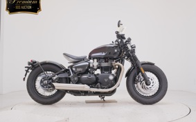 TRIUMPH TRIUMPH BONNEVILLE ボバー 2018