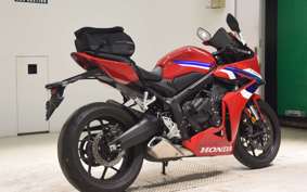 HONDA CBR650R E-Clutch 2025 RH17