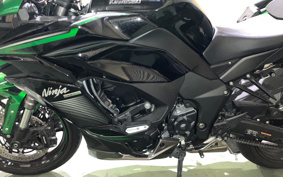 KAWASAKI NINJA 1000SX 2023 ZXT02K