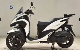 YAMAHA TRICITY 125 SEK1J