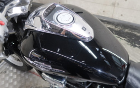 SUZUKI BOULEVARD 400 2012 VK57A