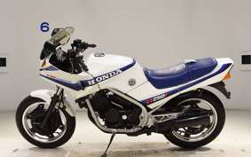 HONDA VT250FE MC08