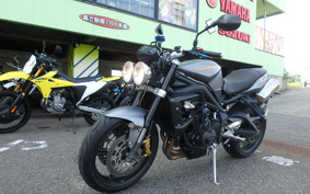 TRIUMPH STREET TRIPLE R 2010 TMD416