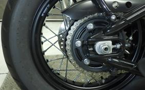 TRIUMPH BONNEVILLE BOBBER 2023