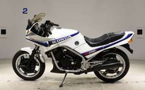 HONDA VT250FE MC08
