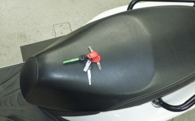 YAMAHA CYGNUS 125 XSR 3