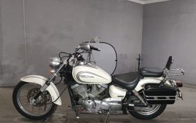 YAMAHA DRAGSTAR 250 VG02J