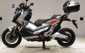 HONDA X-ADV 750 2017 RC95