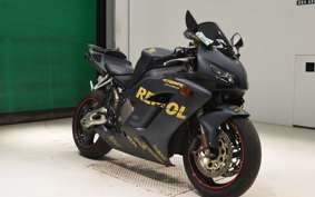 HONDA CBR1000RR 2005 SC57