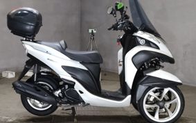 YAMAHA TRICITY 125 SE82J