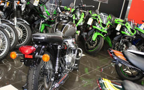 KAWASAKI MEGURO K3 2023 EJ800E
