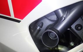 YAMAHA YZF-R7 2022