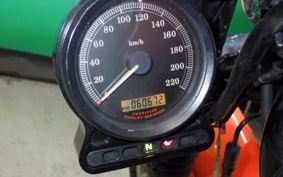 HARLEY XL883R 2006