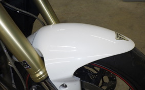 TRIUMPH STREET TRIPLE 2016