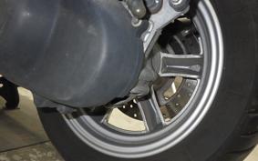 SUZUKI SKYWAVE 200 (Burgman 200)