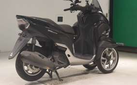 YAMAHA TRICITY 125 A SE82J