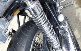 TRIUMPH THRUXTON 900 2004