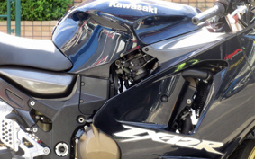 KAWASAKI ZX 1200 NINJA R 2003 20B010
