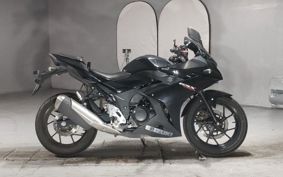 SUZUKI GSX250R DN11A