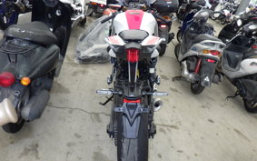 YAMAHA YZF-R7 2022 RM39J
